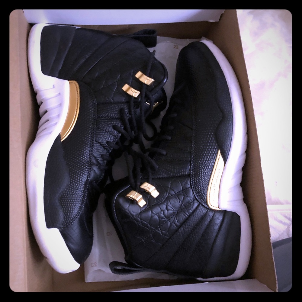 Women’s Air Jordan 12 Retro / 10.5